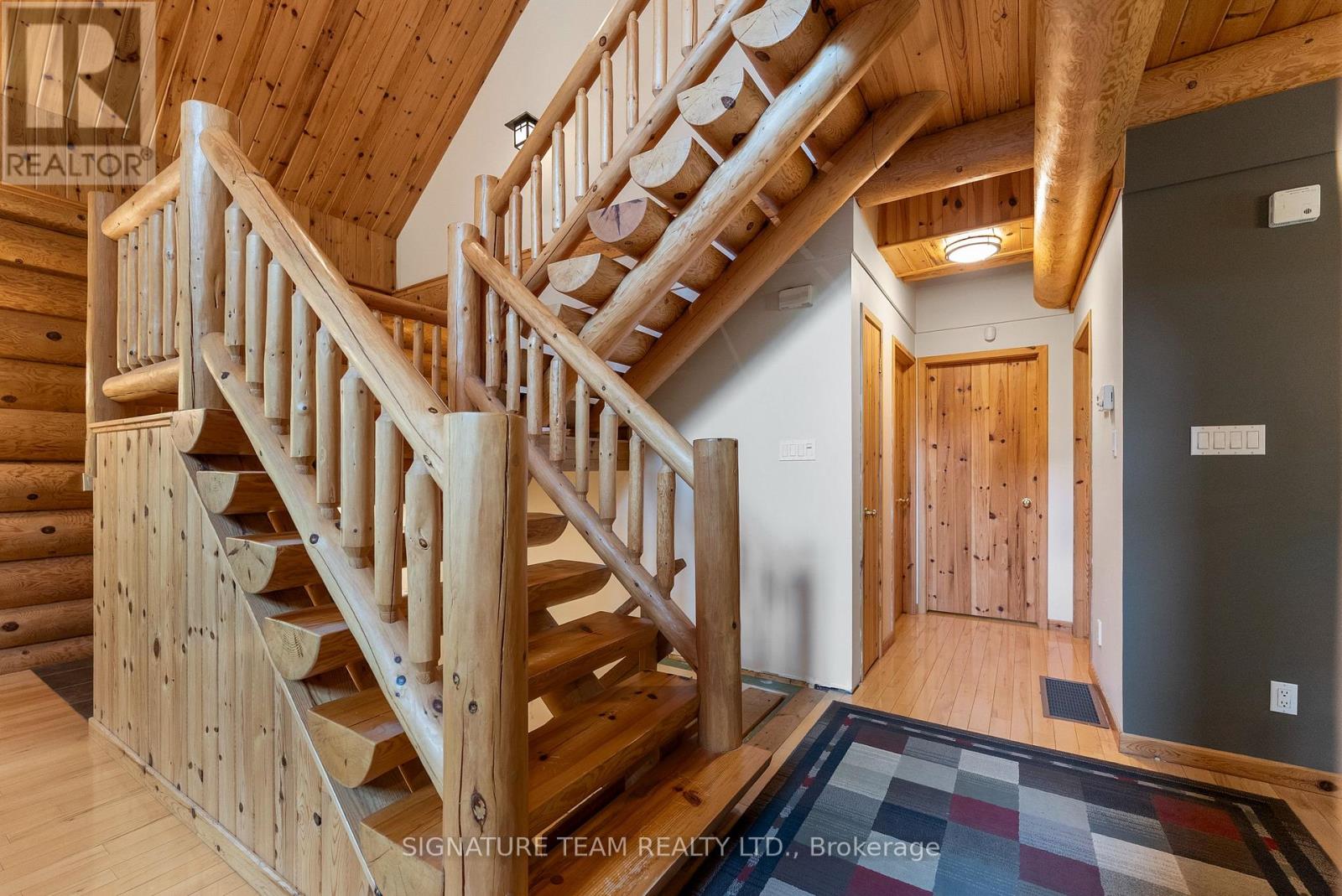 800 Woito Station Road, Laurentian Valley, Ontario  K2A 6W5 - Photo 14 - X12320350