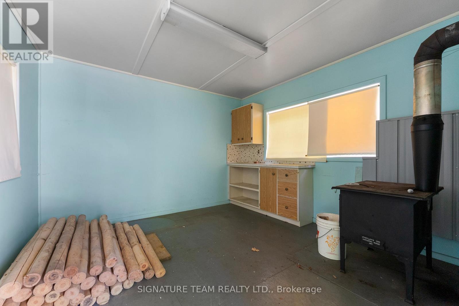 800 Woito Station Road, Laurentian Valley, Ontario  K2A 6W5 - Photo 39 - X12320350