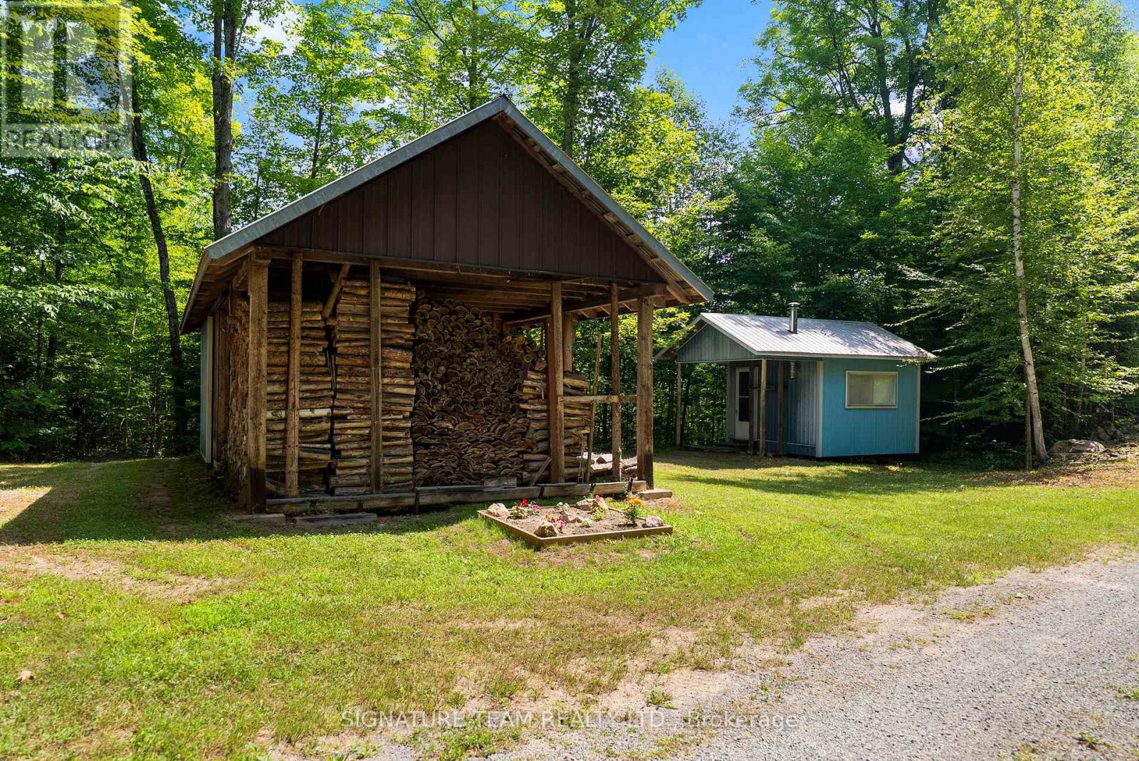 800 Woito Station Road, Laurentian Valley, Ontario  K2A 6W5 - Photo 37 - X12320350