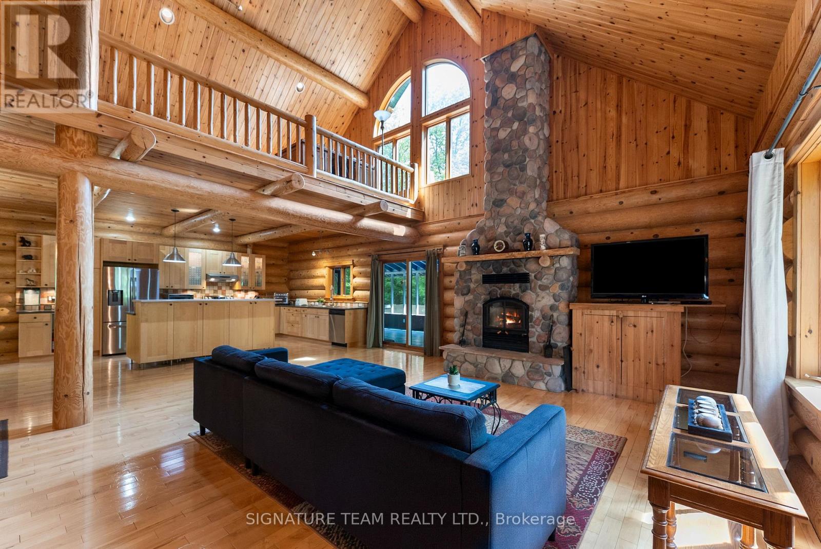 800 Woito Station Road, Laurentian Valley, Ontario  K2A 6W5 - Photo 6 - X12320350