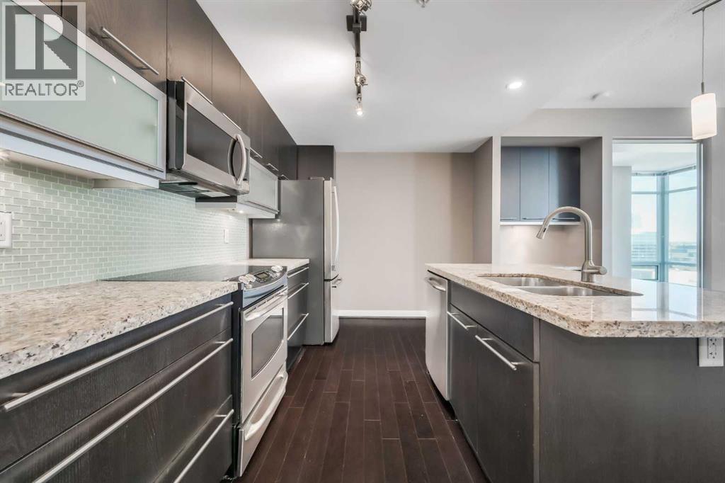 2001, 215 13 Avenue Sw, Calgary, Alberta  T2R 0V6 - Photo 5 - A2278572