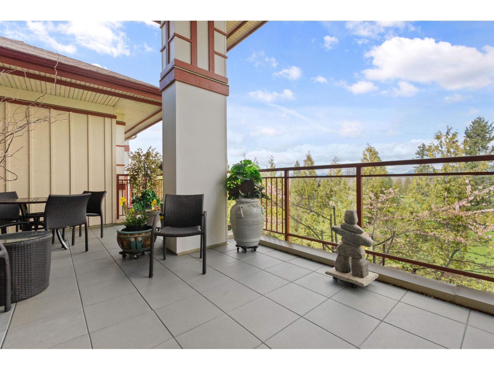 305 16499 64 Avenue, Surrey, British Columbia V3S 6V7 - Photo 11 - R3102843