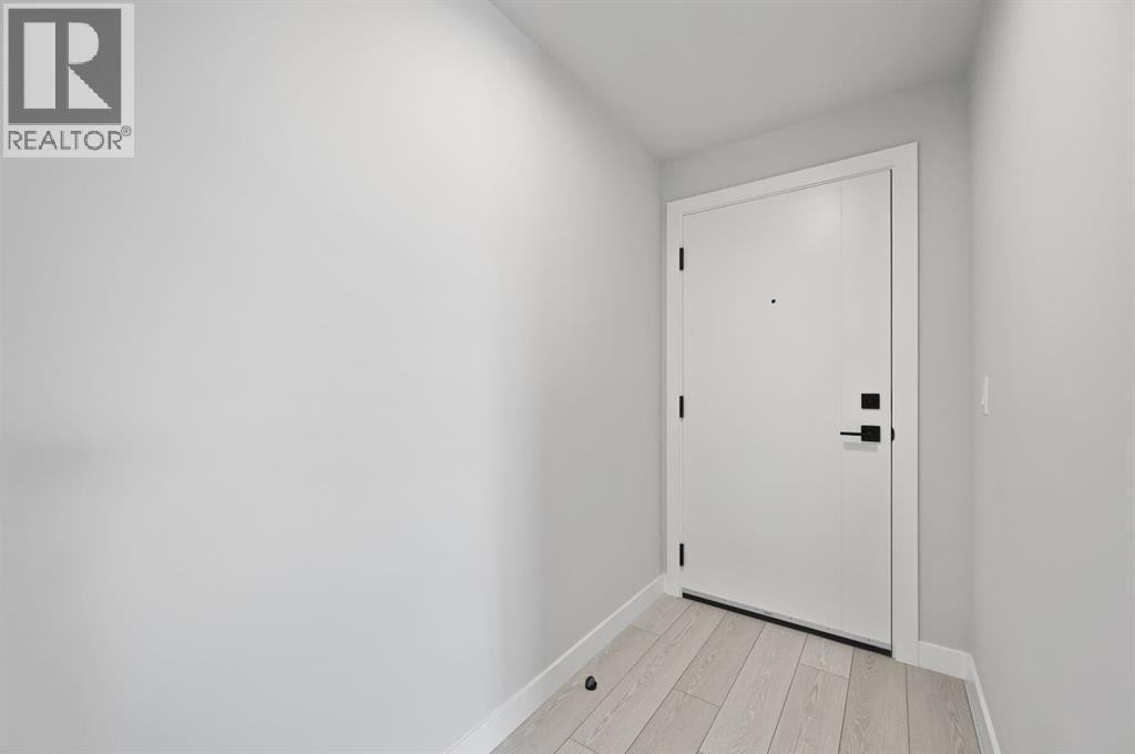 841, 110 18a Street Nw, Calgary, Alberta  T2N 5G5 - Photo 3 - A2288093