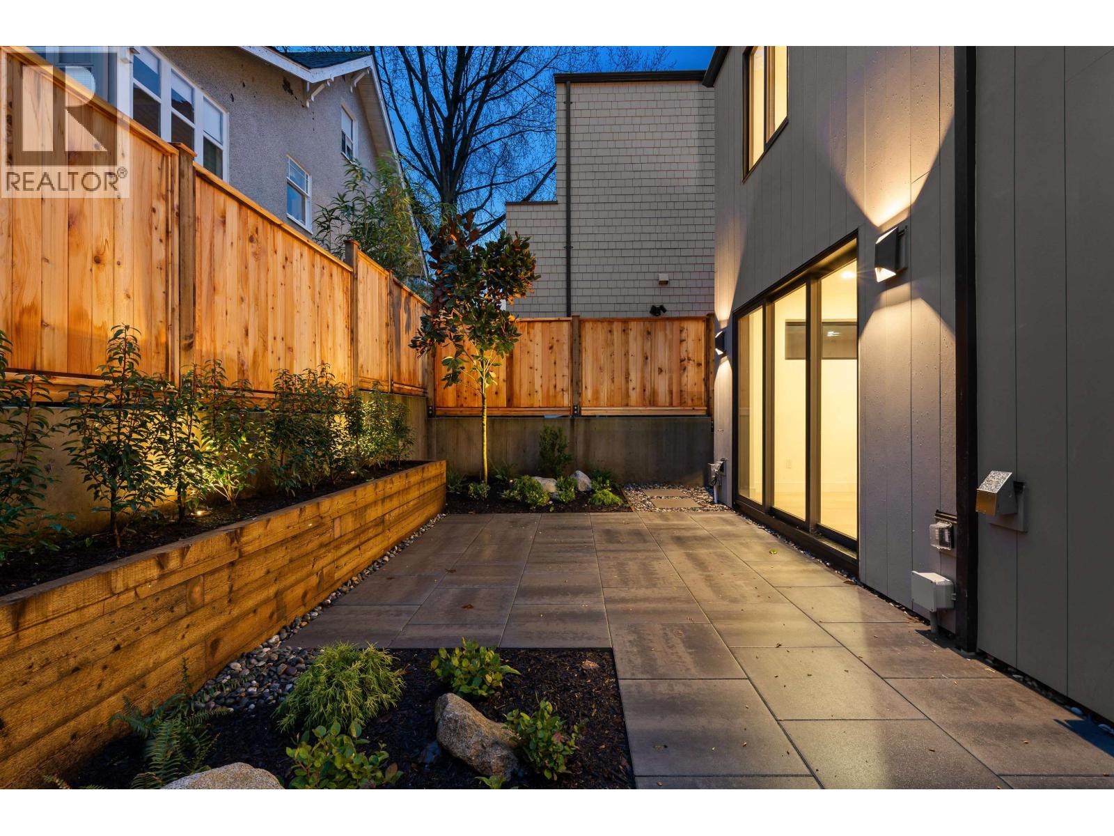 3670 Fleming Street, Vancouver, British Columbia  V5N 3V8 - Photo 33 - R3103269