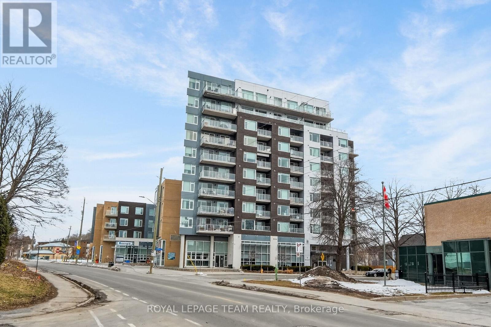 220 - 7 MARQUETTE AVENUE, Ottawa, Ontario
