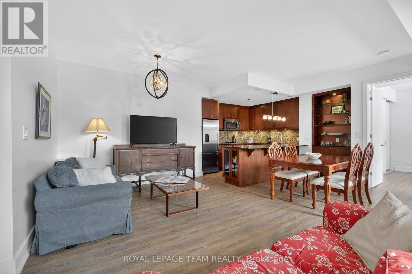 220 - 7 Marquette Avenue, Ottawa, Ontario  K1L 8A7 - Photo 13 - X12921860