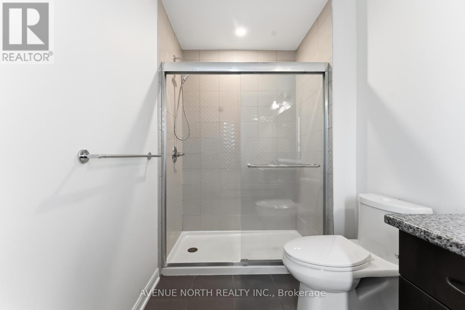 2082 Caltra Crescent, Ottawa, Ontario  K2J 6V4 - Photo 29 - X12921914