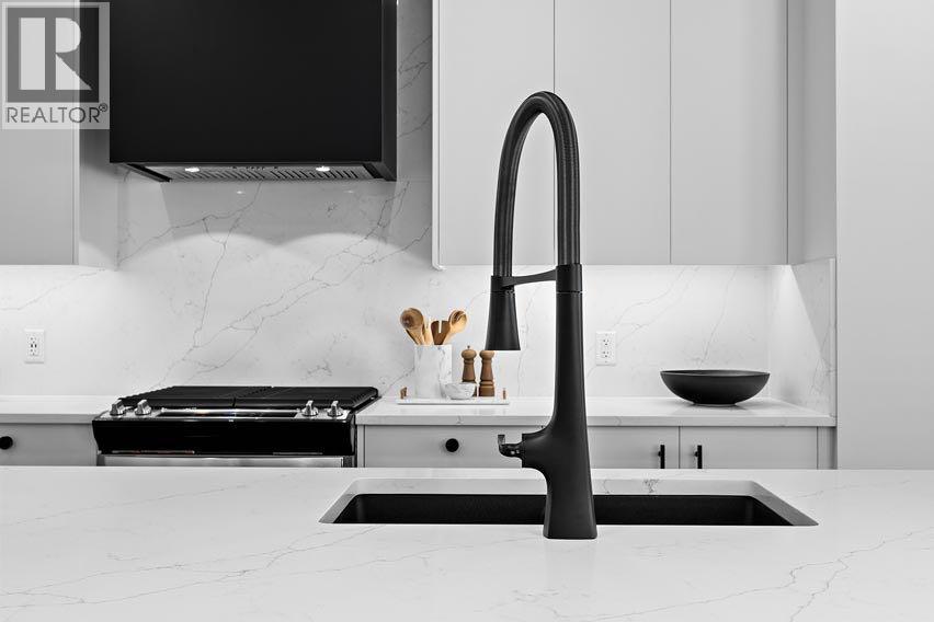 154 Prince Crescent, Rural Rocky View County, Alberta  T1X 3H8 - Photo 3 - A2286485