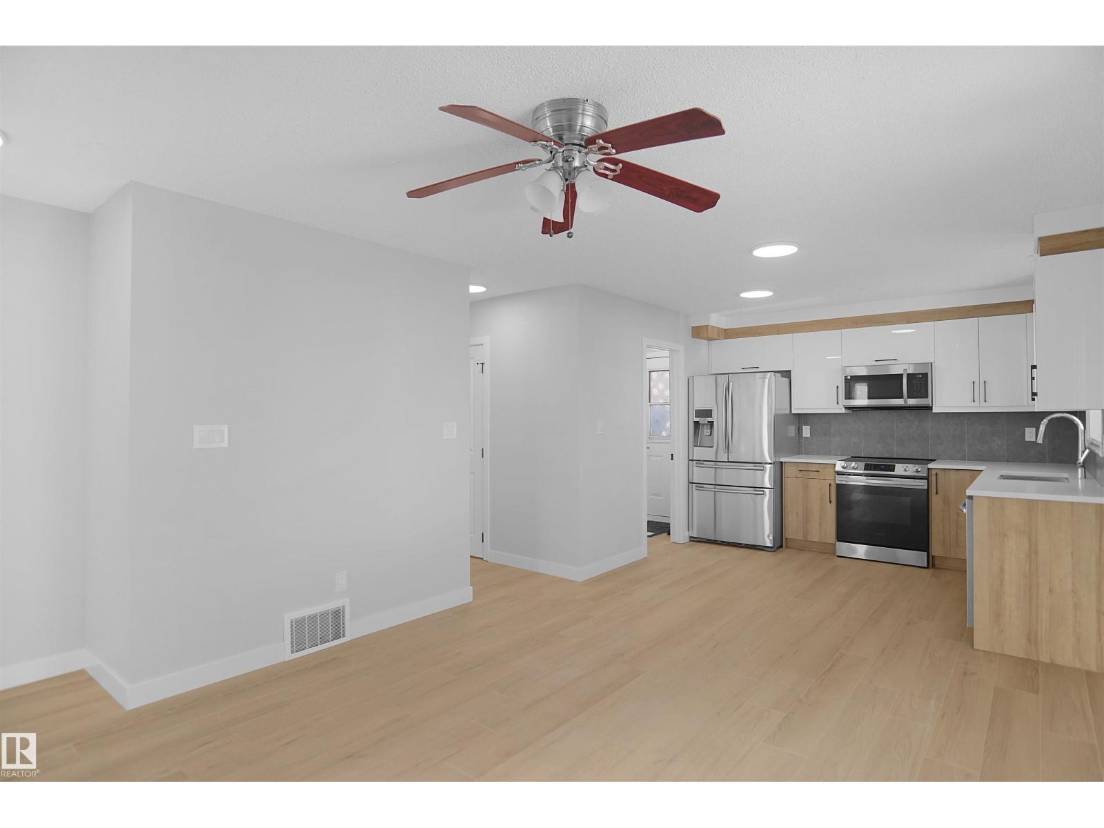 3312 44a St Nw, Edmonton, Alberta  T6L 4W9 - Photo 11 - E4478991