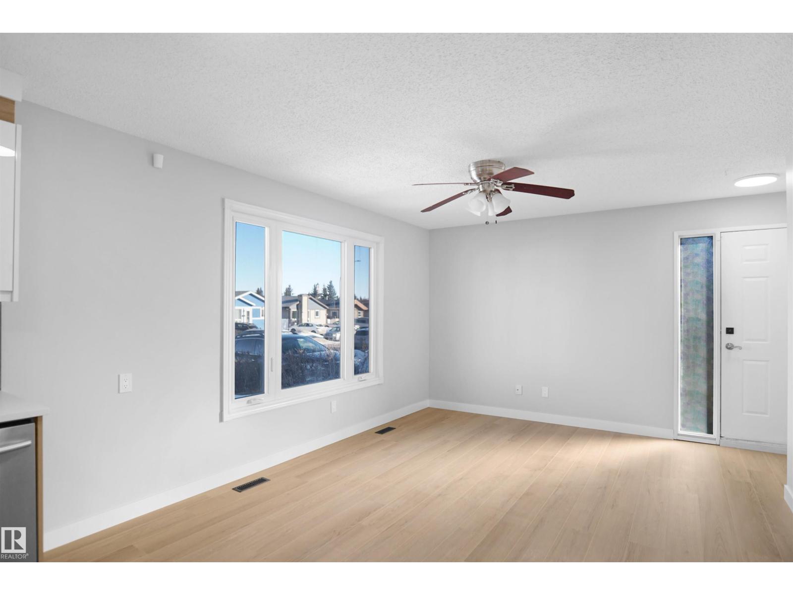 3312 44a St Nw, Edmonton, Alberta  T6L 4W9 - Photo 10 - E4478991