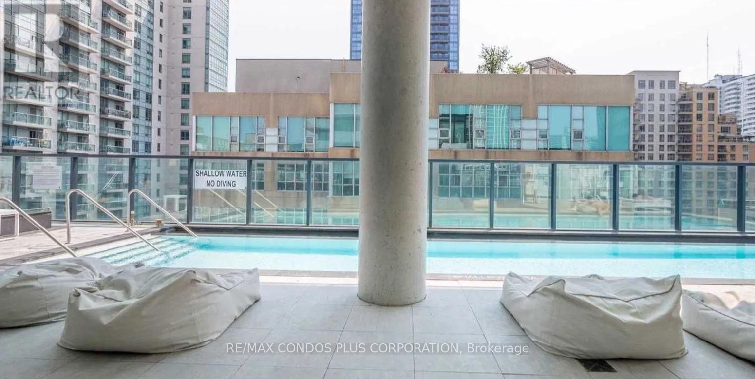 1504 - 185 Roehampton Avenue, Toronto, Ontario M4P 2K5 - Photo 21 - C12921846