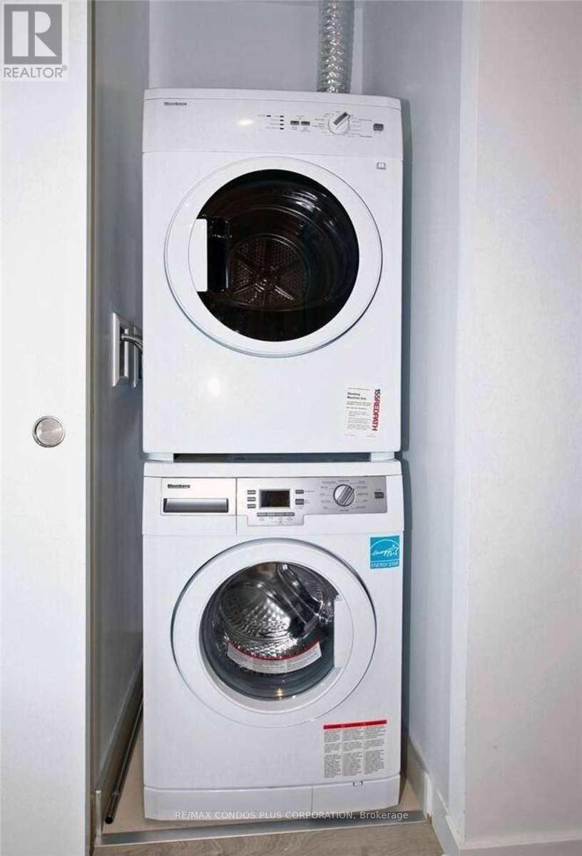 1504 - 185 Roehampton Avenue, Toronto, Ontario M4P 2K5 - Photo 9 - C12921846