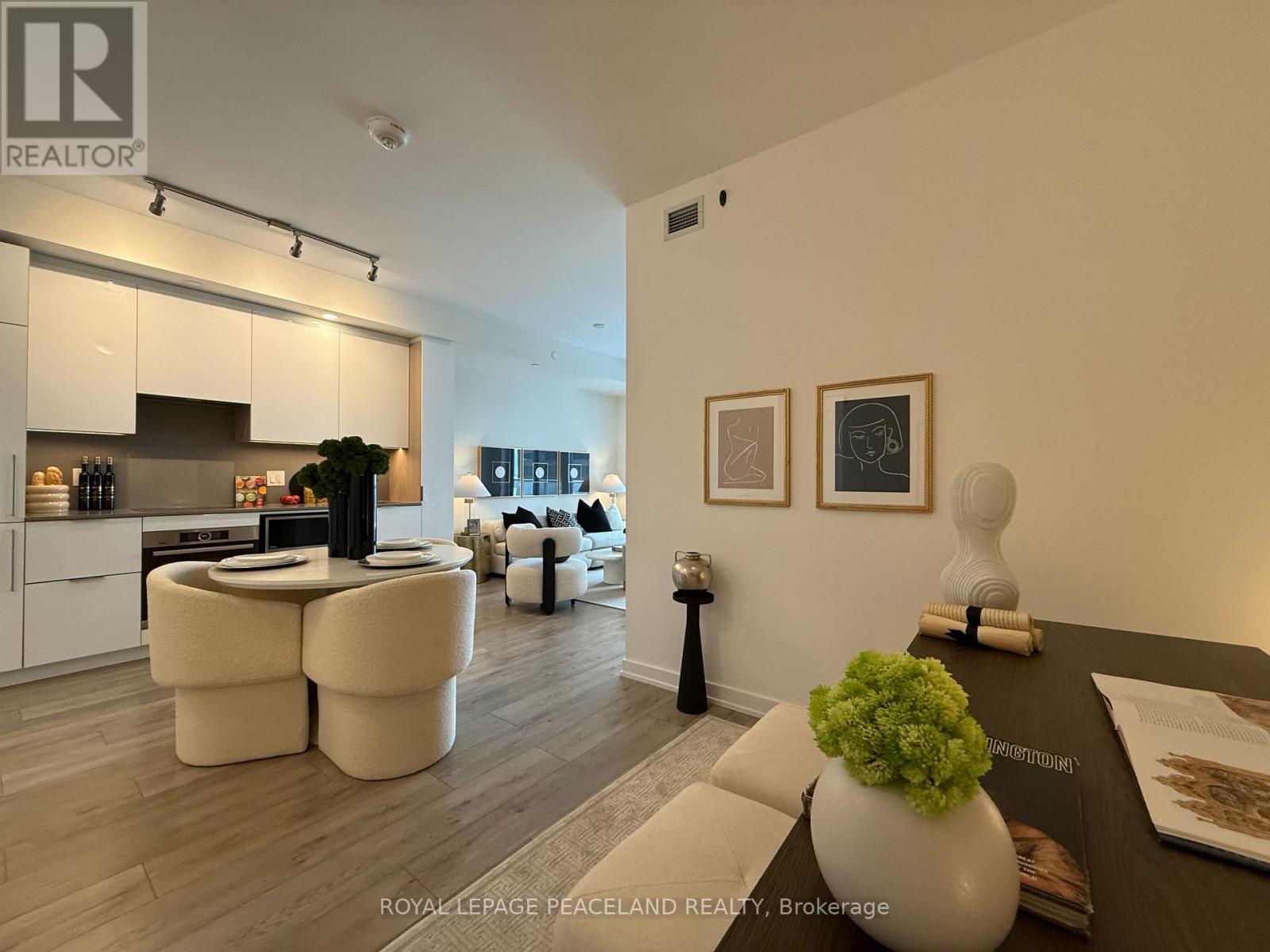 1710 - 28 Freeland Street, Toronto, Ontario  M5E 0E3 - Photo 13 - C12921848