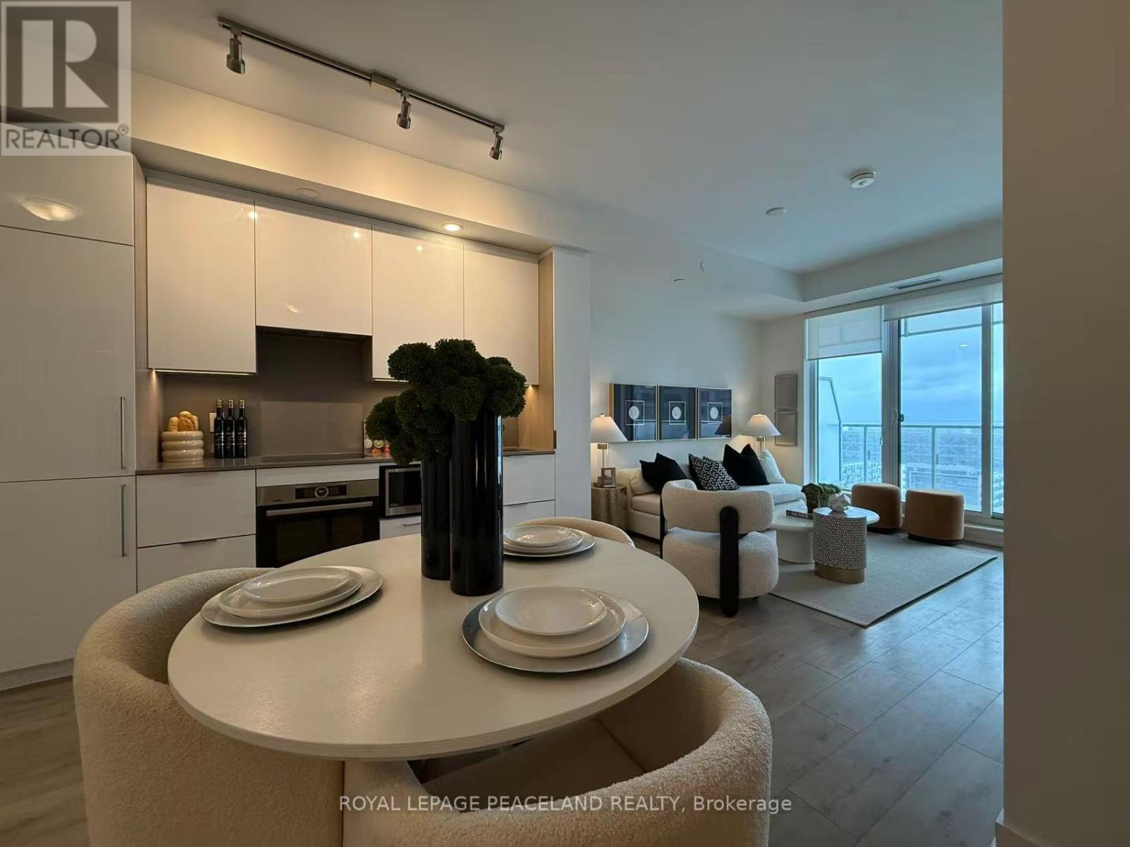 1710 - 28 Freeland Street, Toronto, Ontario  M5E 0E3 - Photo 5 - C12921848