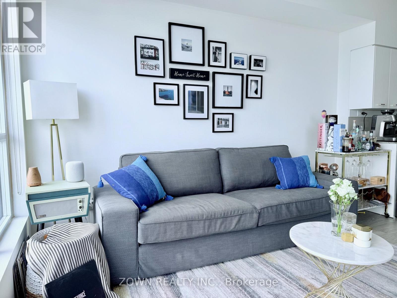 2803 - 29 Singer Court, Toronto, Ontario  M2K 0B3 - Photo 2 - C12921862