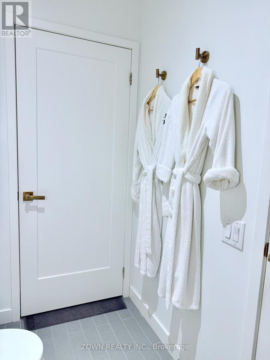 2803 - 29 Singer Court, Toronto, Ontario  M2K 0B3 - Photo 6 - C12921862