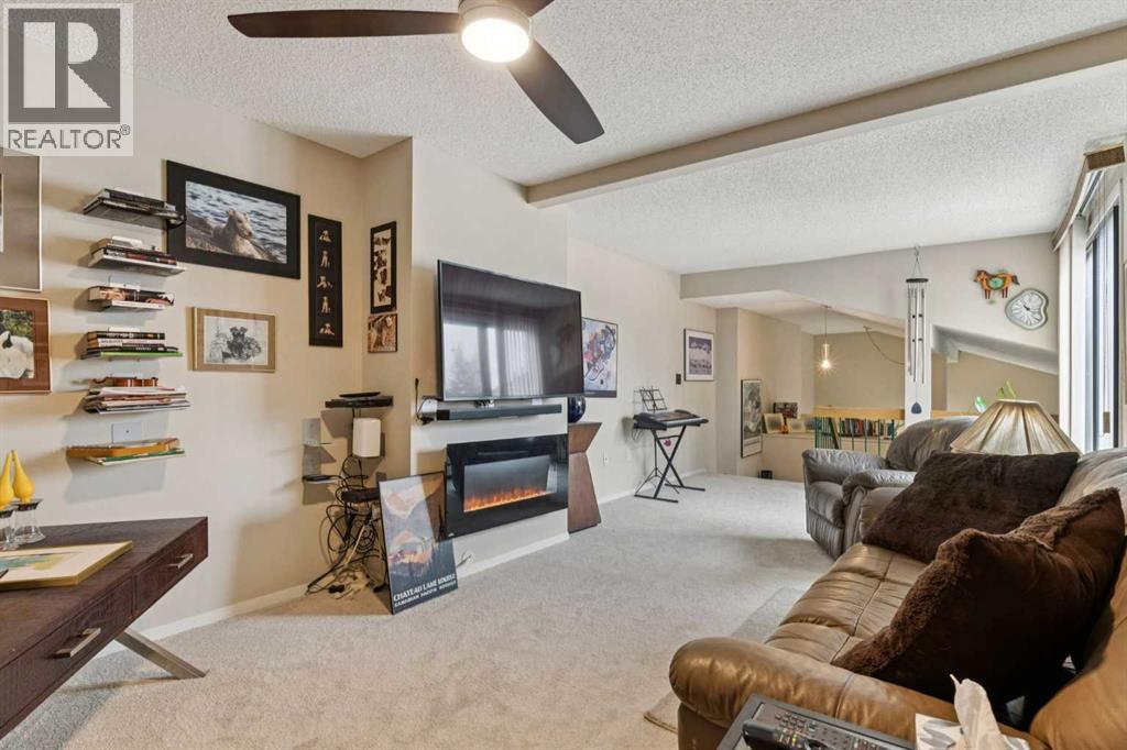 302, 2425 90 Avenue SW, Calgary, Alberta  T2V 4X8 - Photo 19 - A2296385