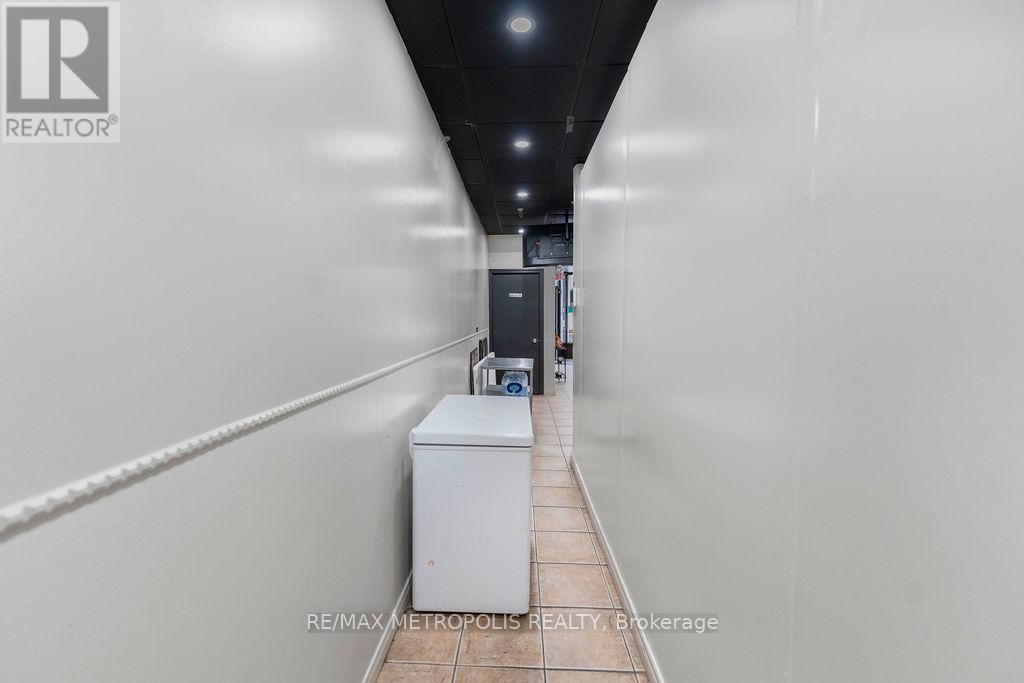 24 Simcoe Street N, Oshawa, Ontario  L1H 8C1 - Photo 11 - E12921852