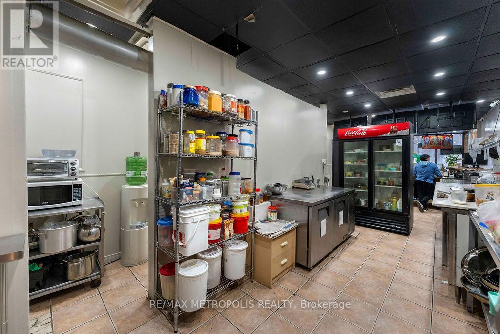 24 Simcoe Street N, Oshawa, Ontario  L1H 8C1 - Photo 18 - E12921852