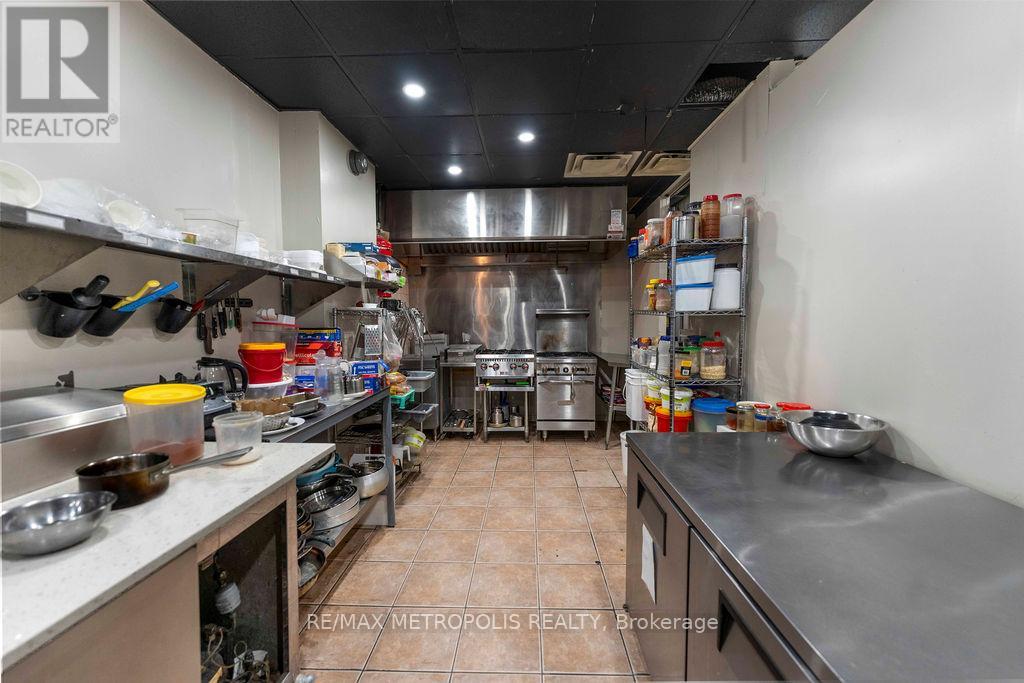 24 Simcoe Street N, Oshawa, Ontario  L1H 8C1 - Photo 21 - E12921852