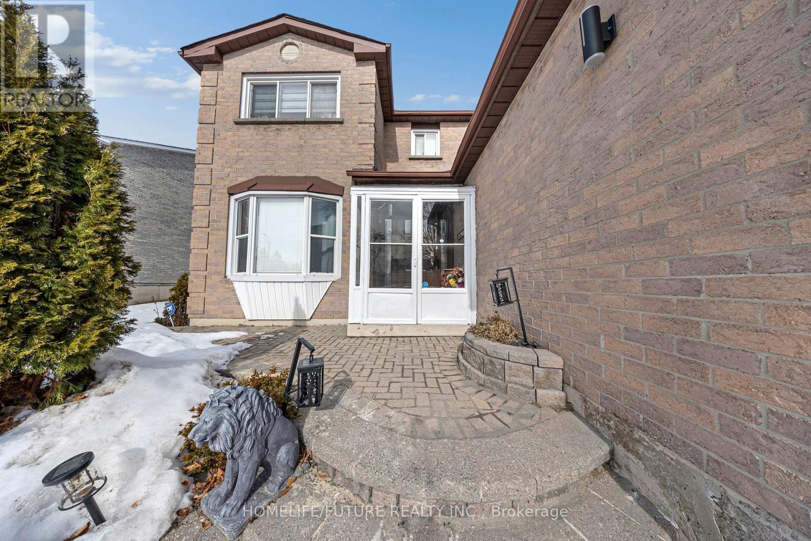 24 Adams Drive, Ajax, Ontario  L1S 5X1 - Photo 5 - E12921856