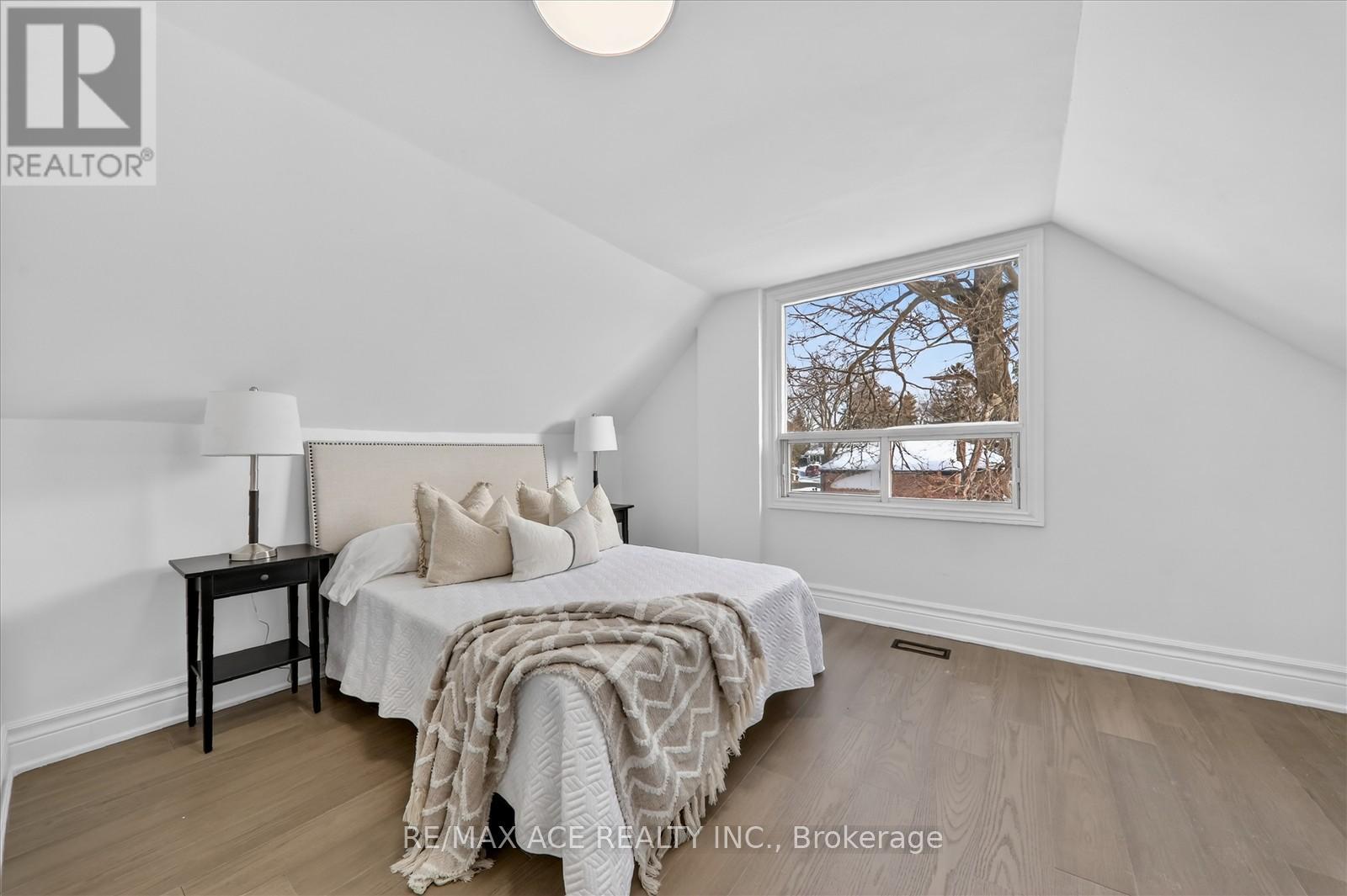 233 Oakridge Drive, Toronto, Ontario  M1M 2B5 - Photo 24 - E12921880