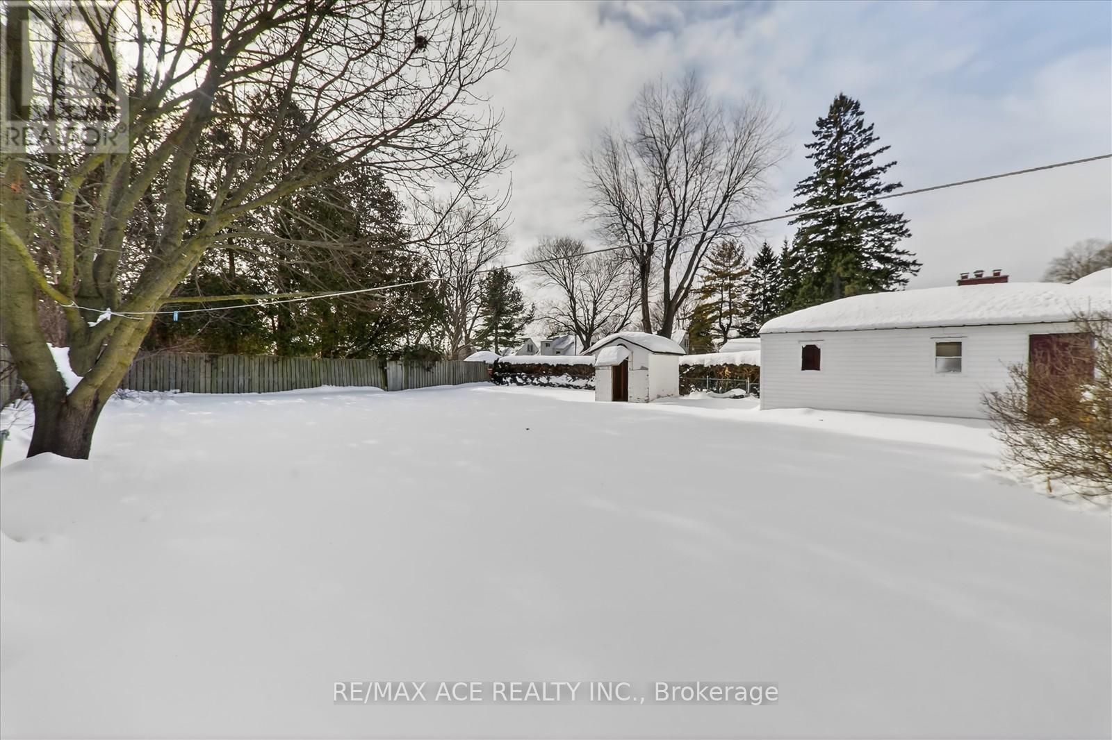 233 Oakridge Drive, Toronto, Ontario  M1M 2B5 - Photo 38 - E12921880