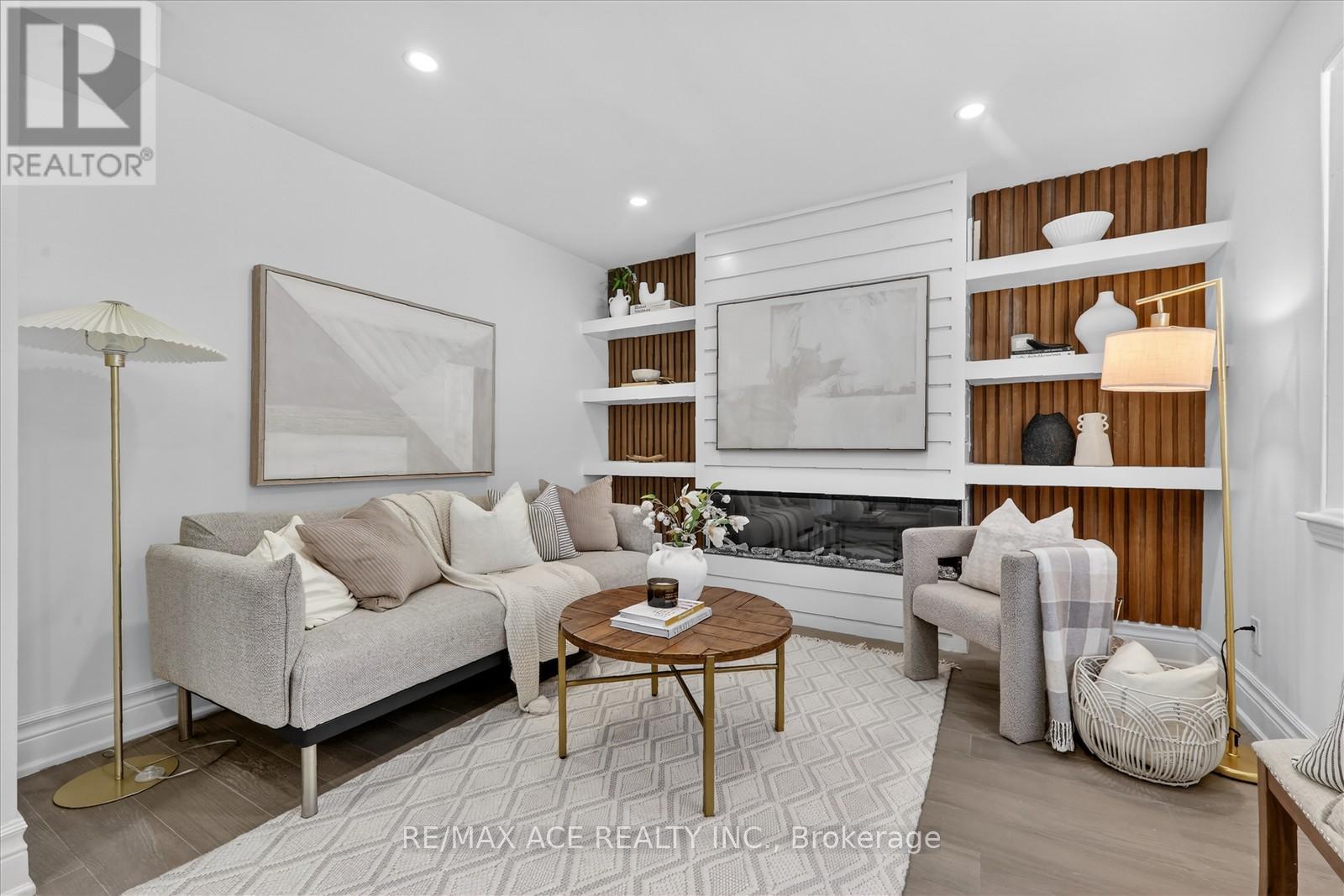 233 Oakridge Drive, Toronto, Ontario  M1M 2B5 - Photo 8 - E12921880