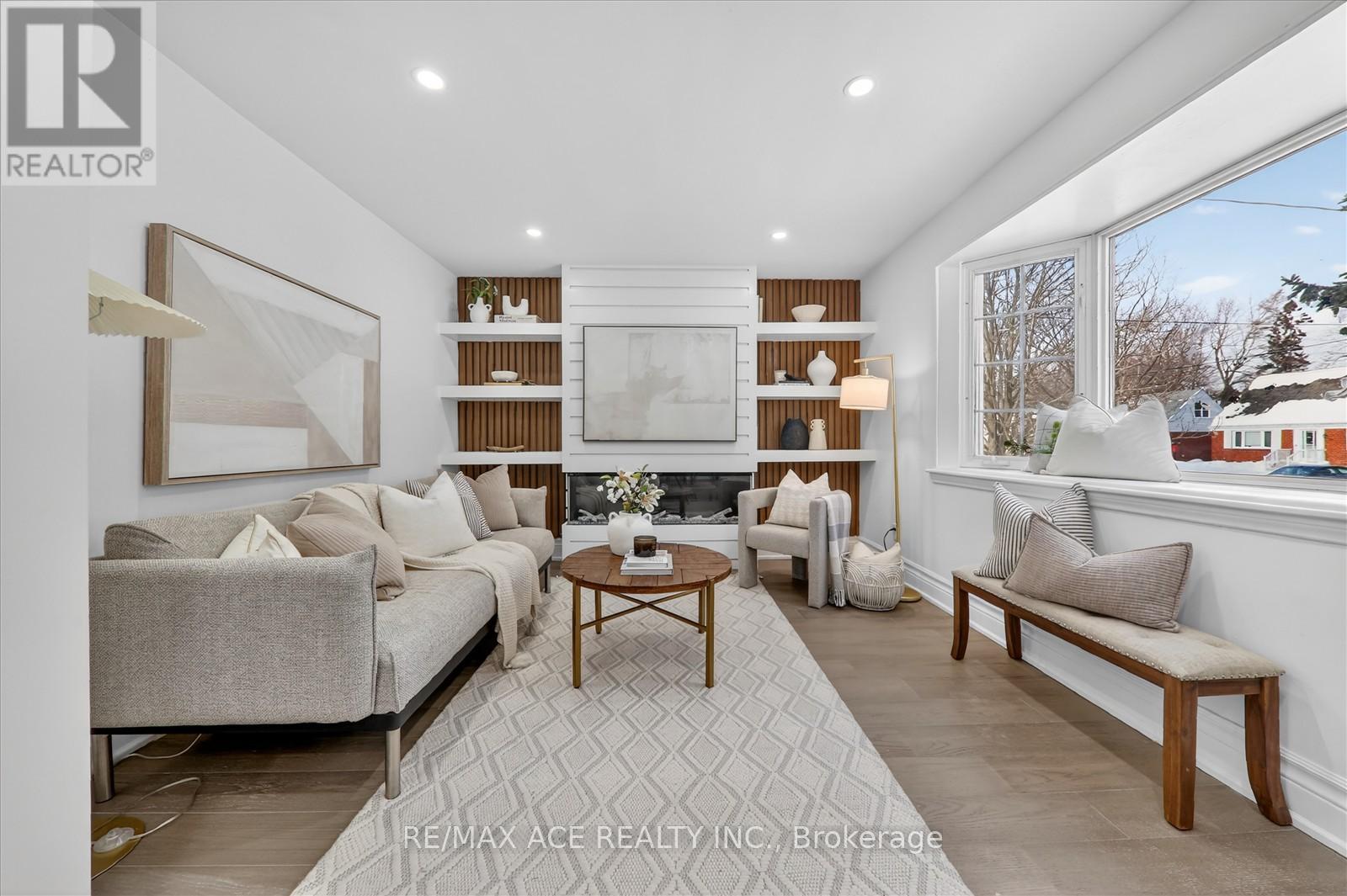 233 Oakridge Drive, Toronto, Ontario  M1M 2B5 - Photo 9 - E12921880