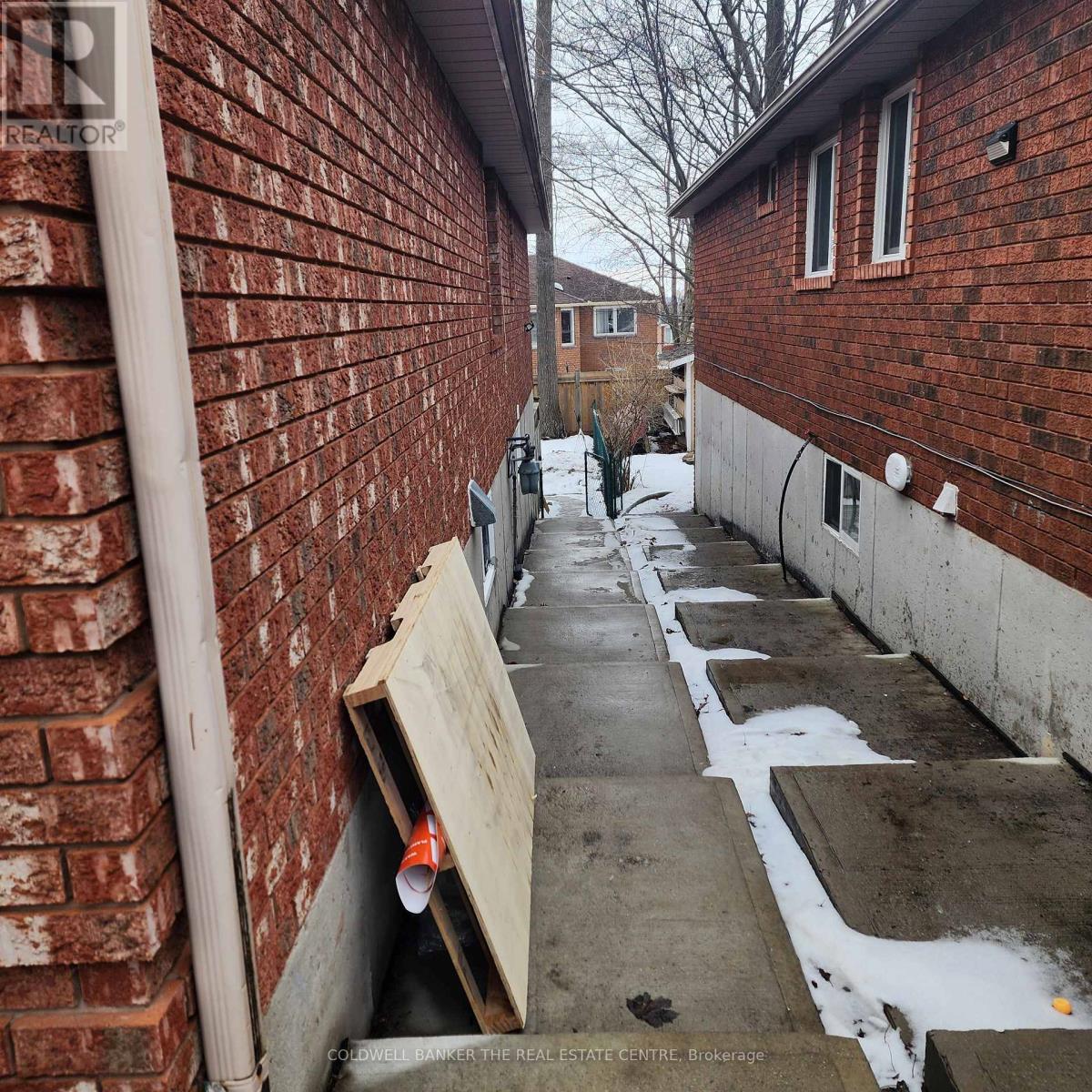 B - 38 Ferguson Drive, Barrie, Ontario  L4N 7B4 - Photo 13 - S12921904