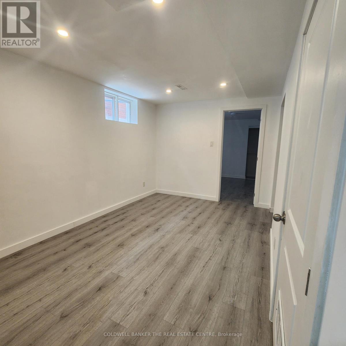 B - 38 Ferguson Drive, Barrie, Ontario  L4N 7B4 - Photo 8 - S12921904