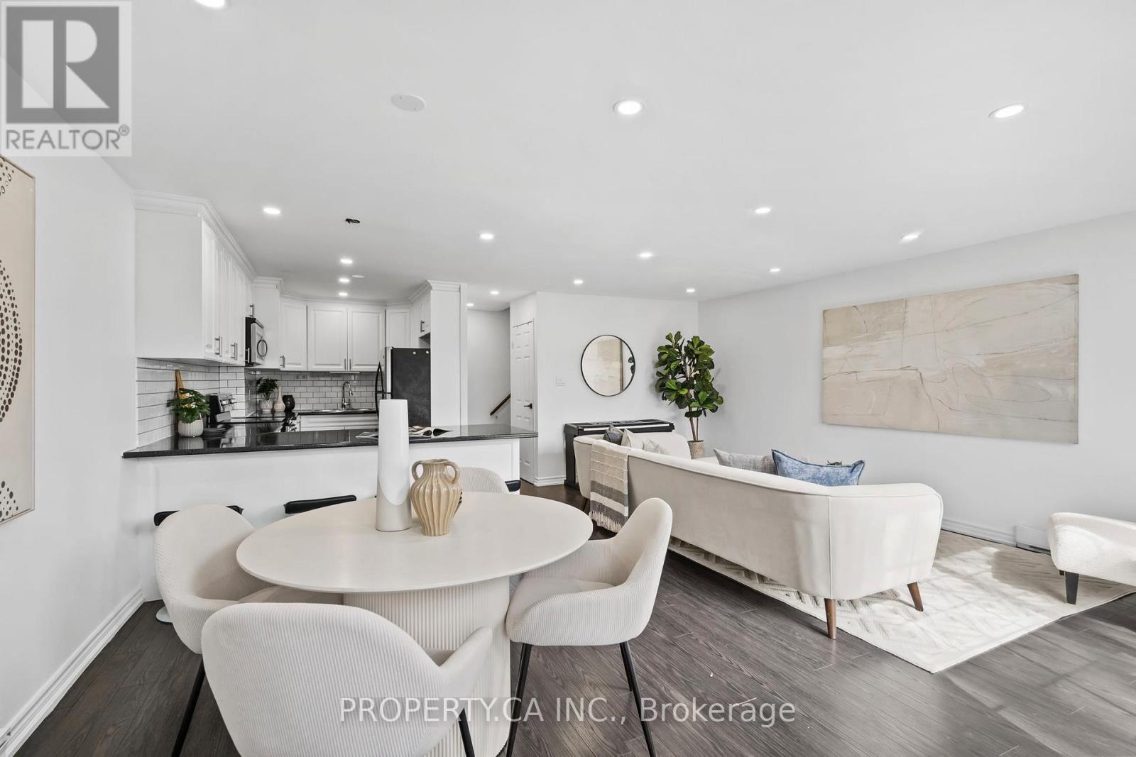 179 - 1055 DUNDAS STREET E, Mississauga, Ontario