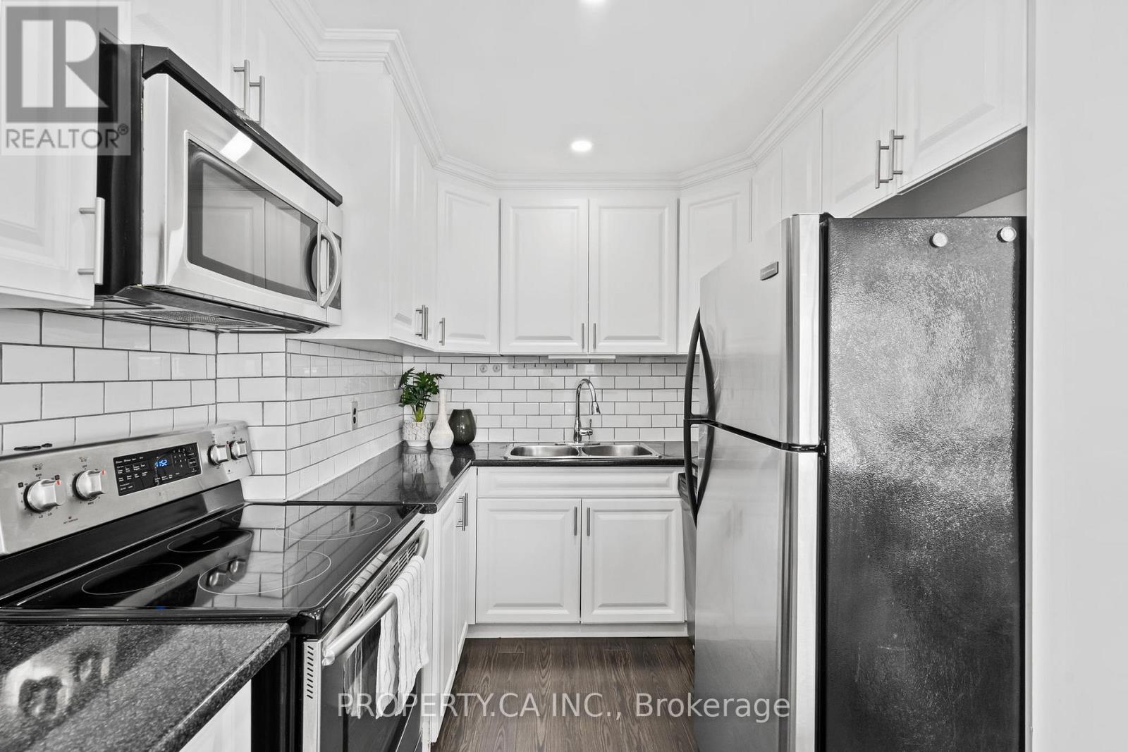 179 - 1055 Dundas Street E, Mississauga, Ontario  L4Y 3X6 - Photo 12 - W12921858