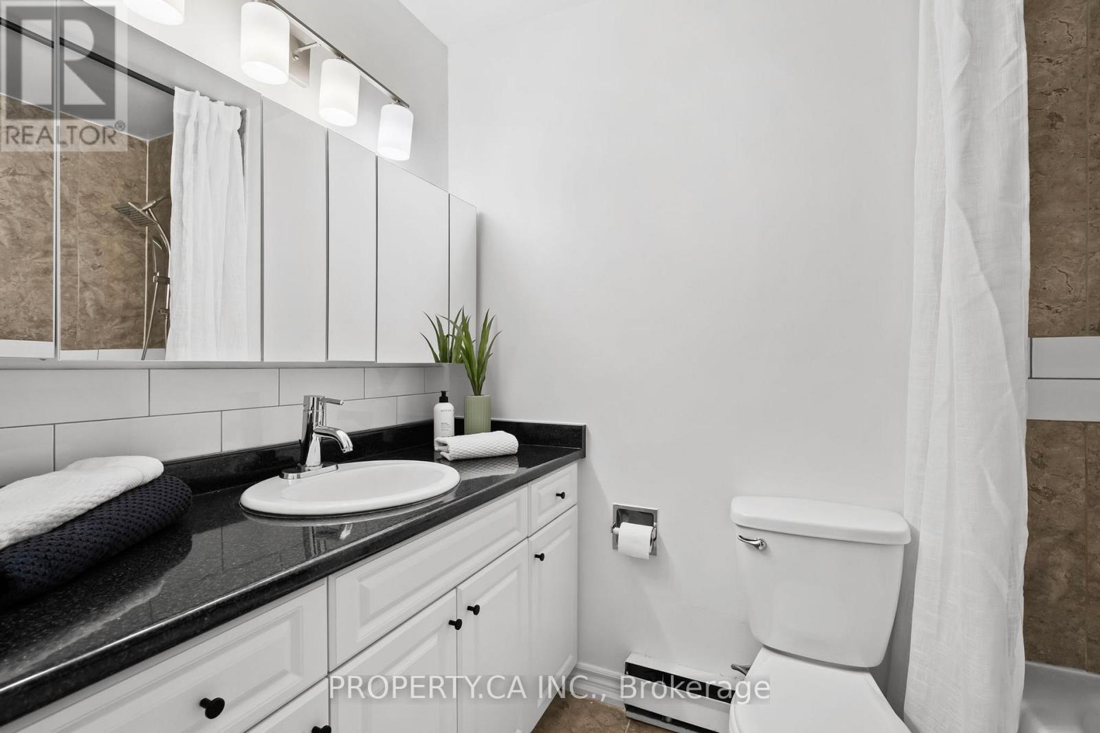 179 - 1055 Dundas Street E, Mississauga, Ontario  L4Y 3X6 - Photo 17 - W12921858