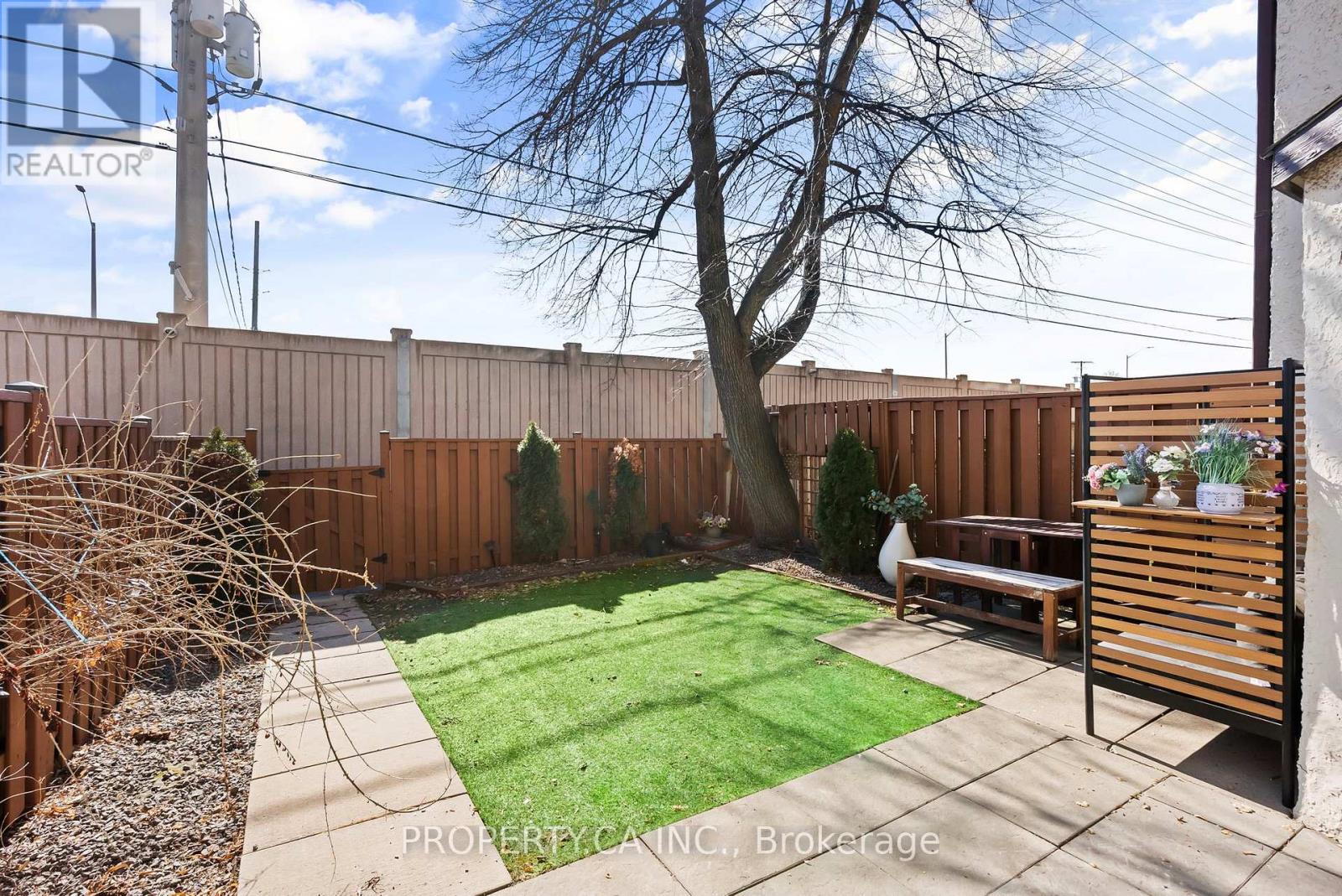 179 - 1055 Dundas Street E, Mississauga, Ontario  L4Y 3X6 - Photo 29 - W12921858