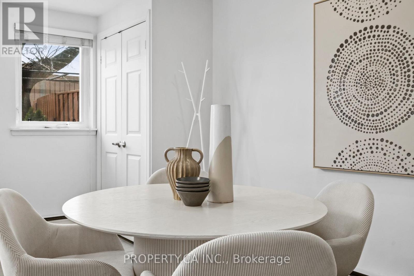 179 - 1055 Dundas Street E, Mississauga, Ontario  L4Y 3X6 - Photo 4 - W12921858