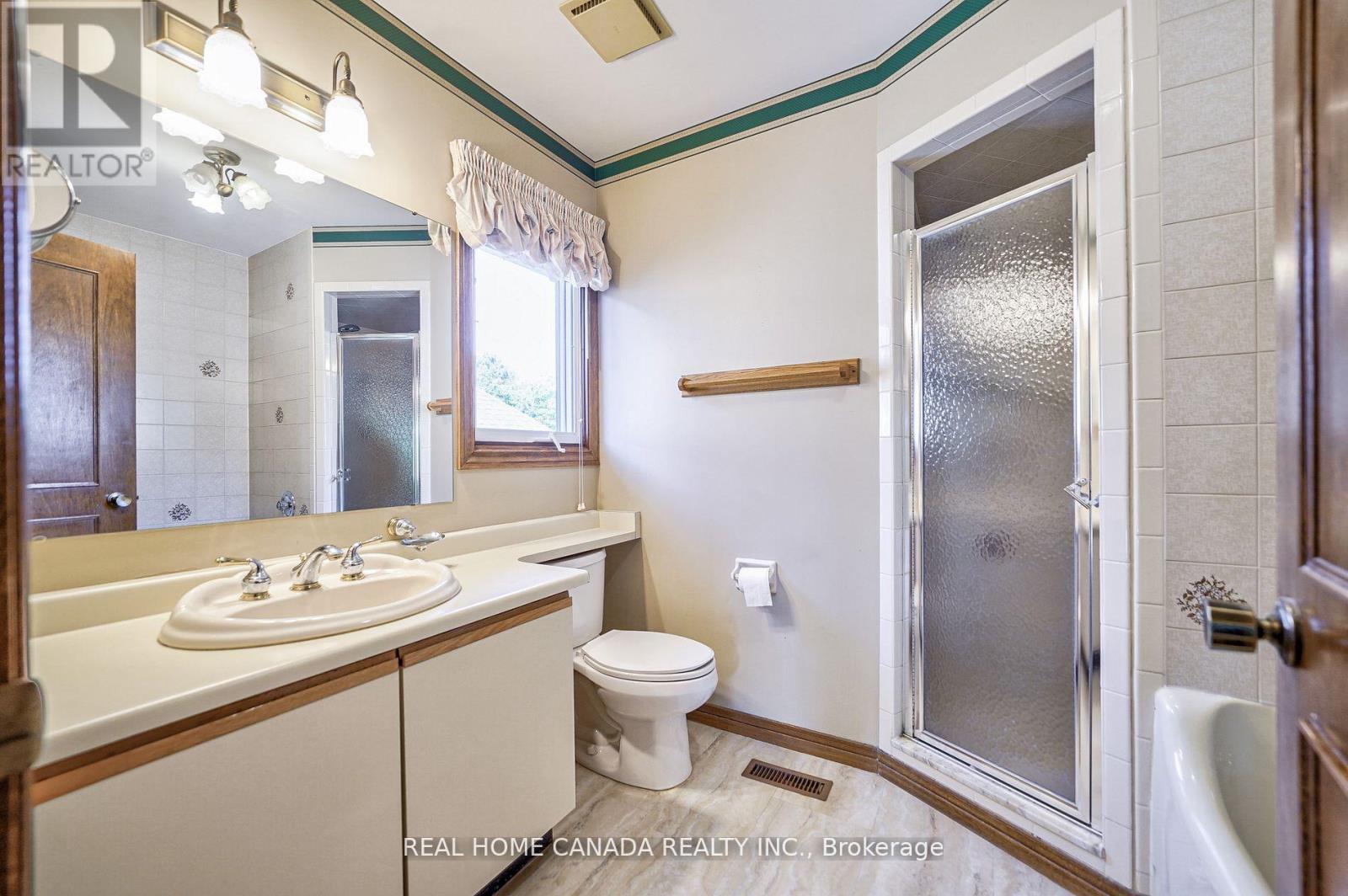 529 Pipers Green, Oakville, Ontario  L6M 1H2 - Photo 27 - W12921874