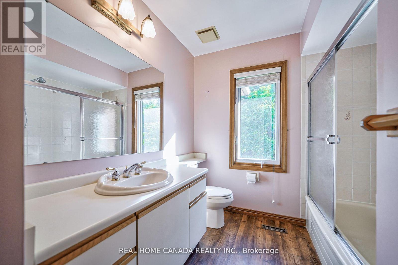 529 Pipers Green, Oakville, Ontario  L6M 1H2 - Photo 29 - W12921874