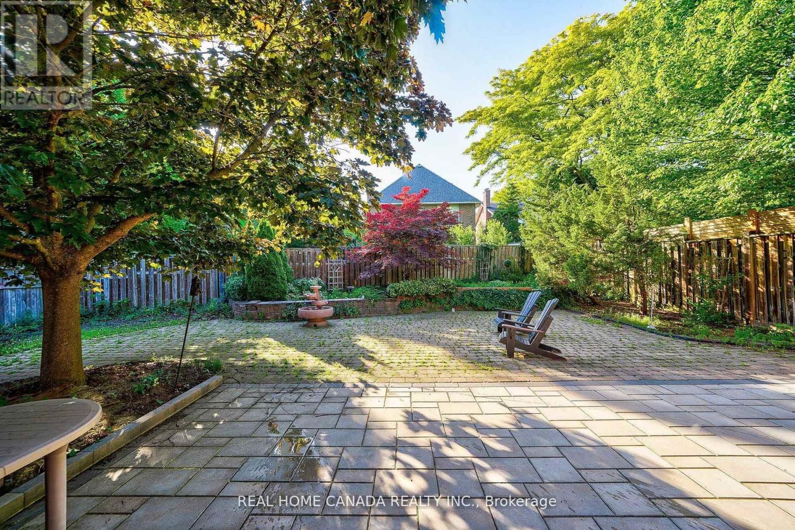 529 Pipers Green, Oakville, Ontario  L6M 1H2 - Photo 33 - W12921874