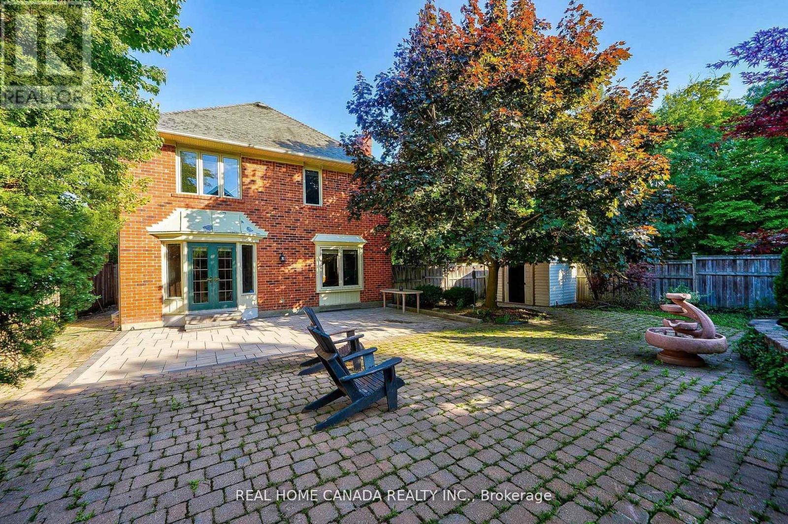 529 Pipers Green, Oakville, Ontario  L6M 1H2 - Photo 34 - W12921874