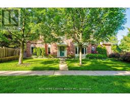 529 PIPERS GREEN, Oakville, Ontario