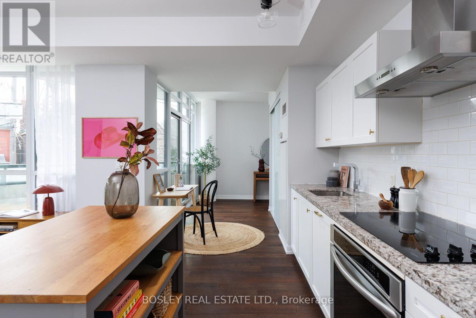 209 - 36 Howard Park Avenue, Toronto, Ontario  M6R 0A5 - Photo 22 - W12921896