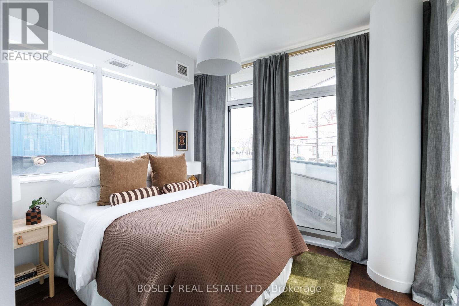 209 - 36 Howard Park Avenue, Toronto, Ontario  M6R 0A5 - Photo 28 - W12921896