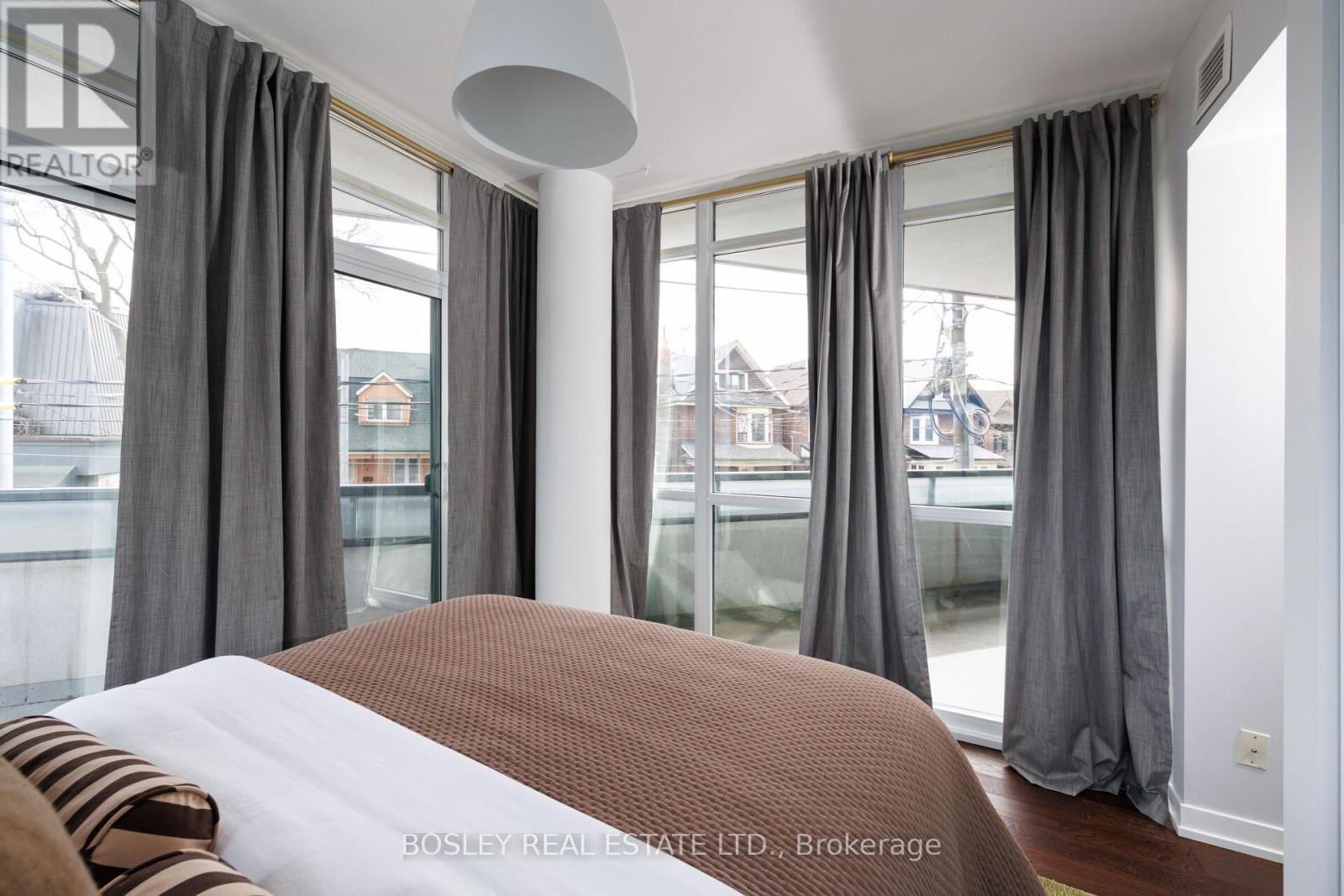 209 - 36 Howard Park Avenue, Toronto, Ontario  M6R 0A5 - Photo 29 - W12921896