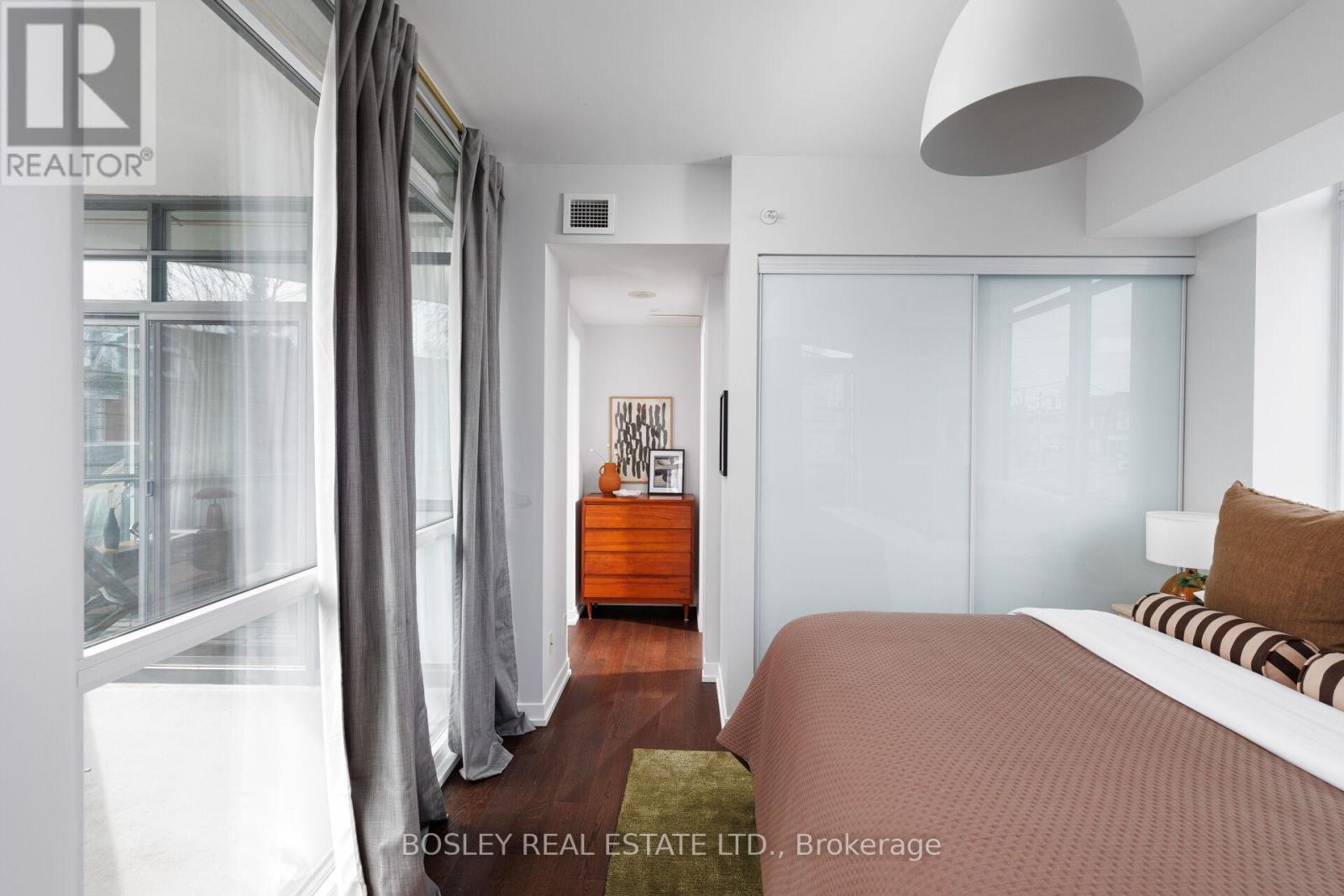 209 - 36 Howard Park Avenue, Toronto, Ontario  M6R 0A5 - Photo 31 - W12921896