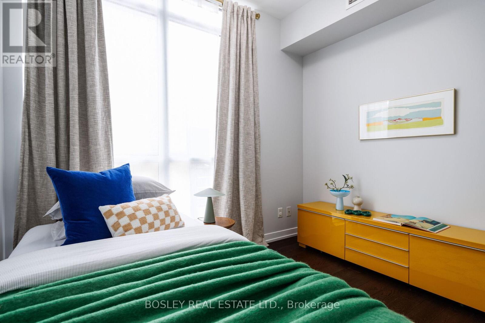 209 - 36 Howard Park Avenue, Toronto, Ontario  M6R 0A5 - Photo 38 - W12921896