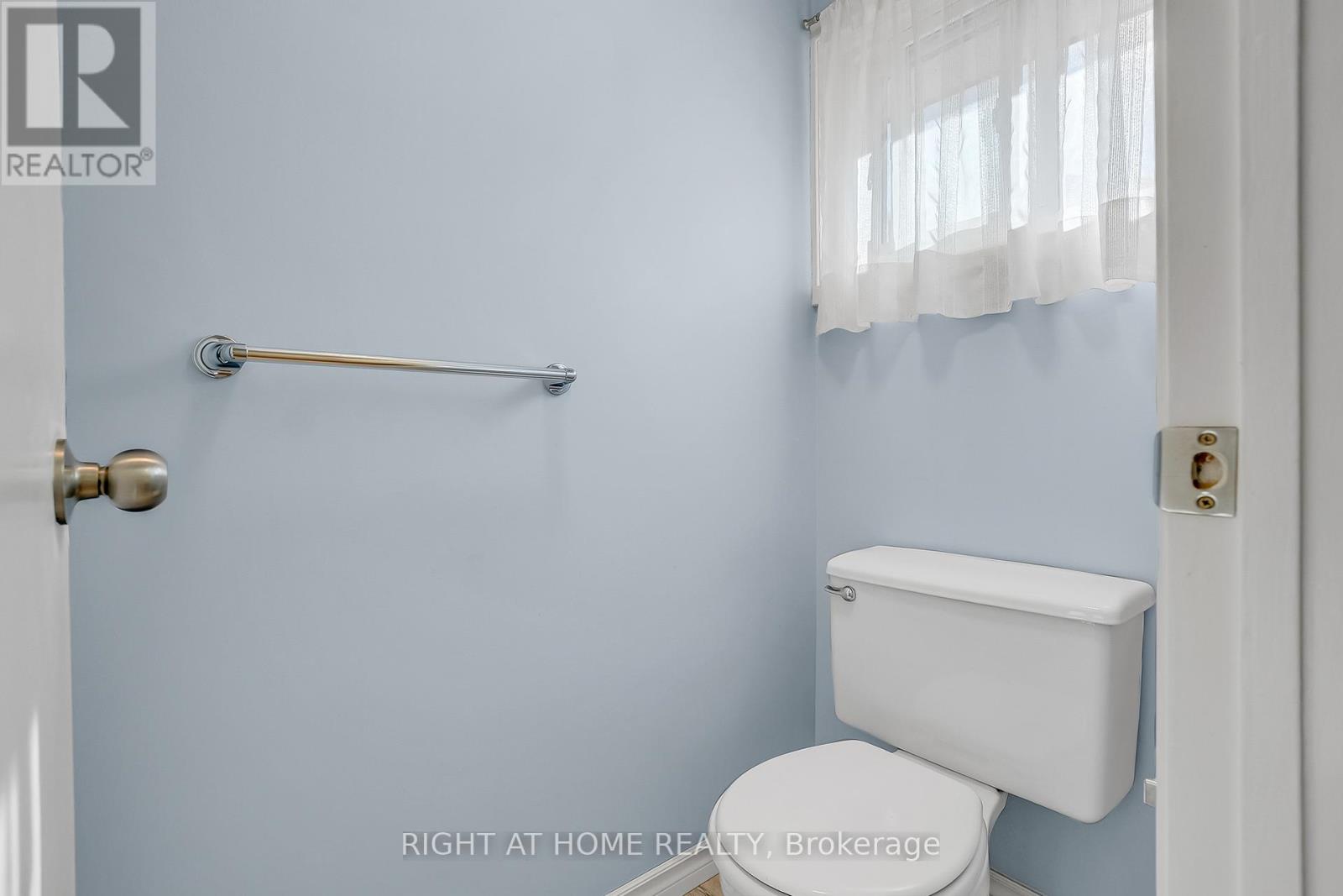 6842 Avila Road, Mississauga, Ontario  L5N 1R8 - Photo 24 - W12921910