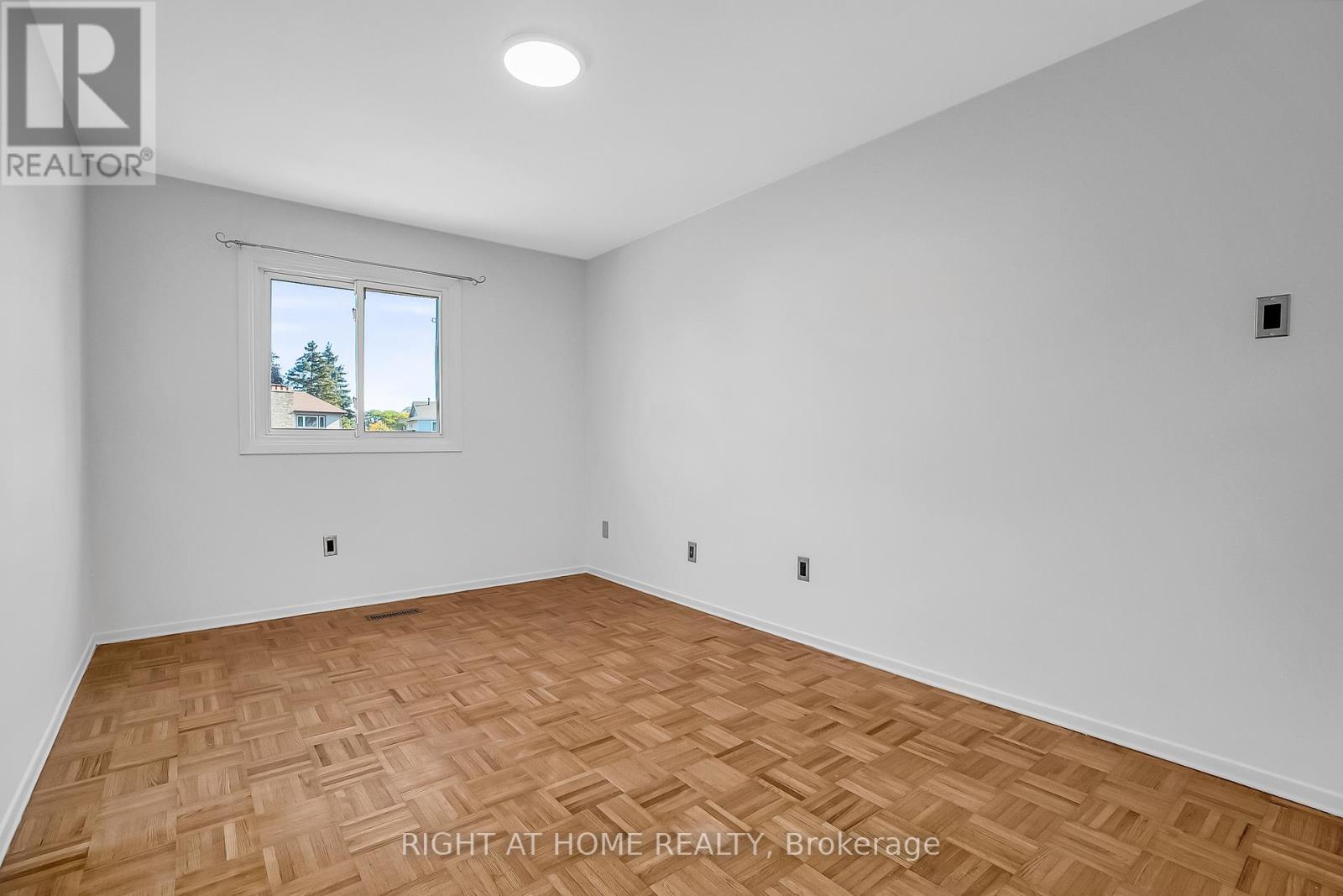 6842 Avila Road, Mississauga, Ontario  L5N 1R8 - Photo 26 - W12921910