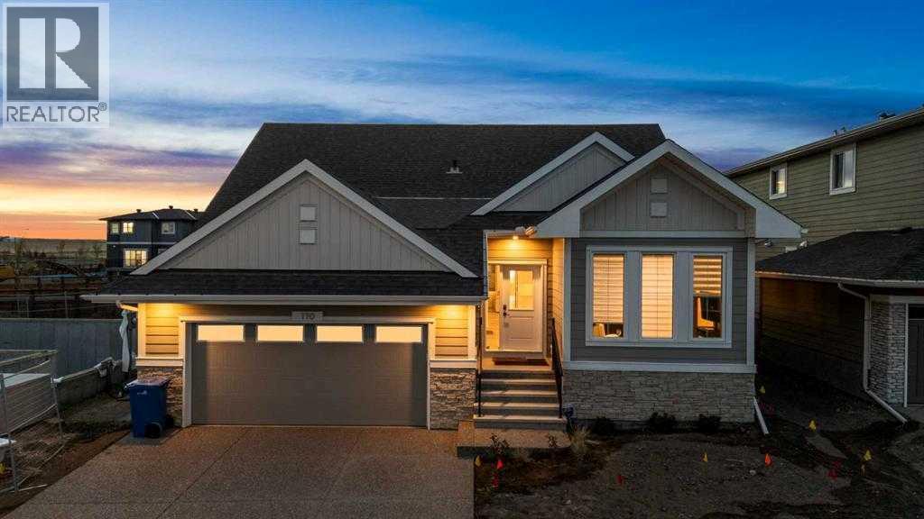 110 Sunstone Way, Balzac, Alberta