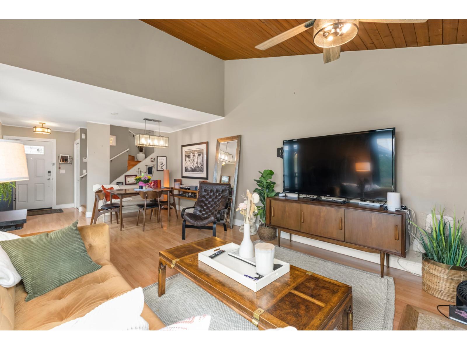 6113 W Greenside Drive, Surrey, British Columbia V3S 5M8 - Photo 8 - R3103817